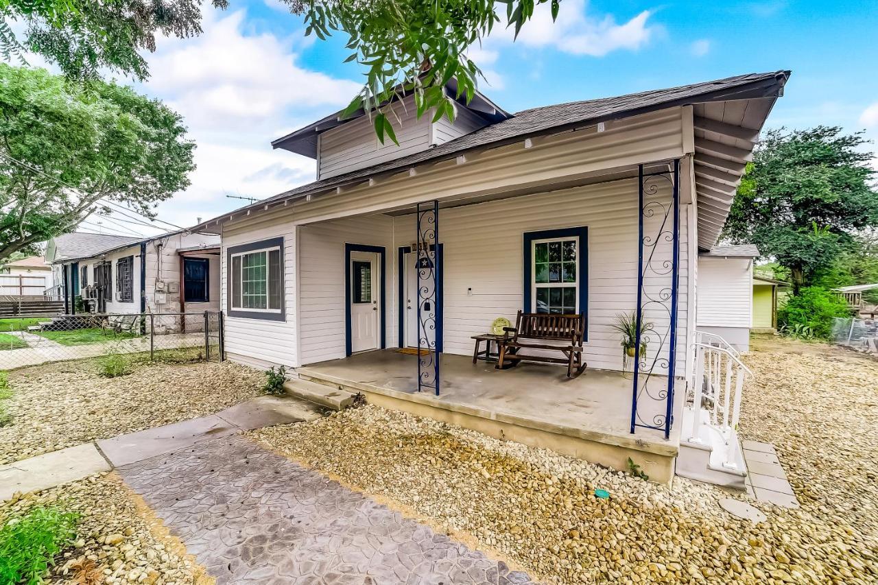 Midtown Modern Farmhouse San Antonio Exteriör bild