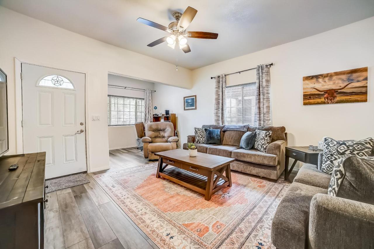 Midtown Modern Farmhouse San Antonio Exteriör bild
